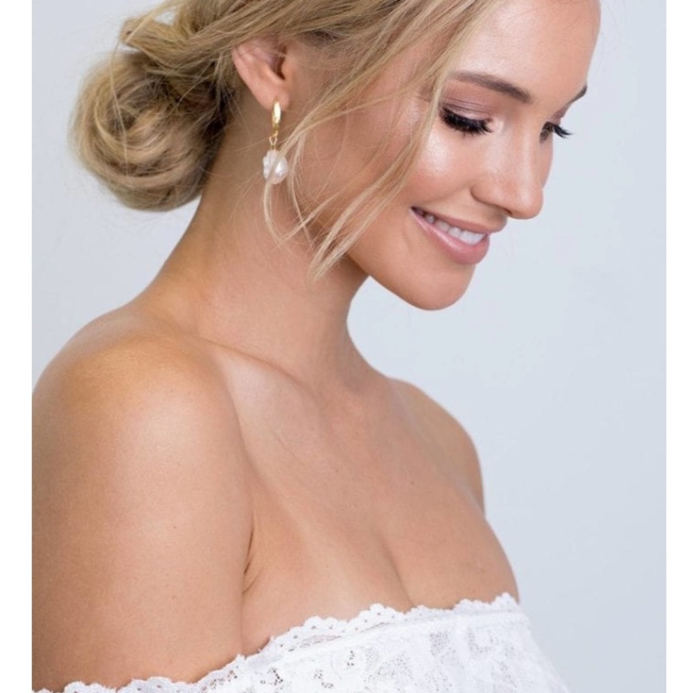Gaia Baroque Pearl Earrings